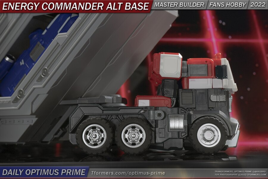 Daily Optimus Prime   Energy Commander Alternate Base Mode Image  (6 of 20)